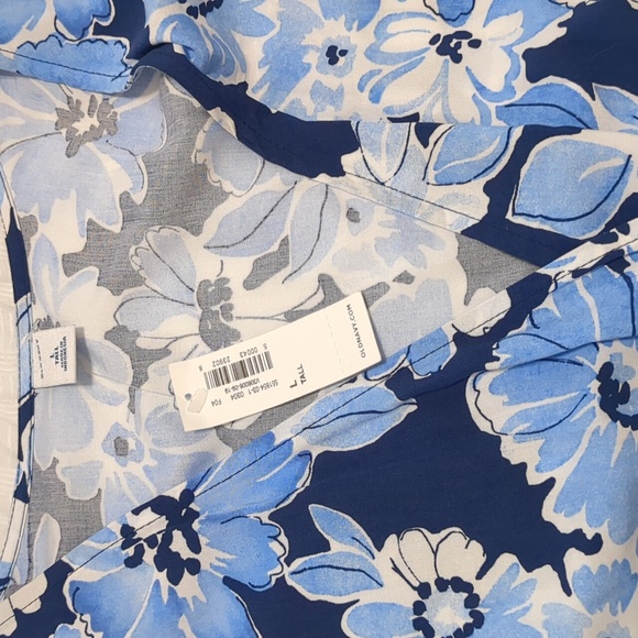 Old Navy Floral Dress - Picture 5 of 6